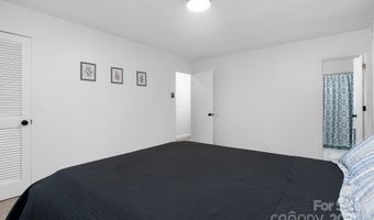 238 Ledbetter Rd, Arden, NC 28704