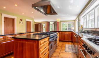 5518 VT Route 12, Barnard, VT 05031