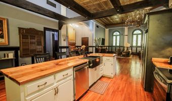 414 Broad St, Bainbridge, GA 39819