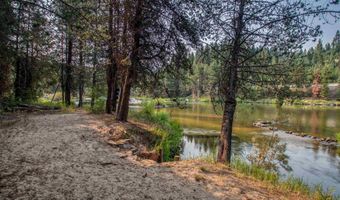 201 Tripod Vw, Cascade, ID 83611