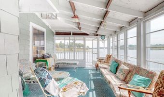 9 Parkview Ave, Beverly, MA 01915