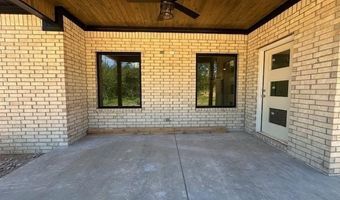 1000 Duke Dr, Bauxite, AR 72011