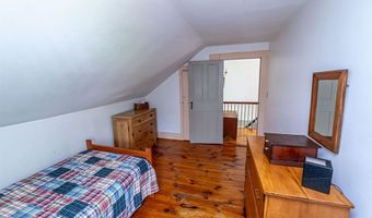 13 Courthouse Rd, Amherst, NH 03031