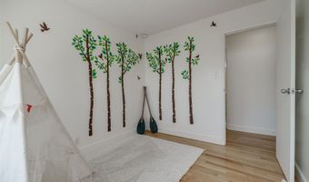 1307 Noninui Pl, Kailua, HI 96734