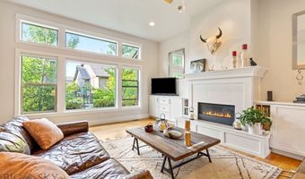 2148 Southbridge Dr, Bozeman, MT 59718