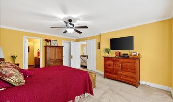 740 Woodside Trails Dr 103, Ballwin, MO 63021