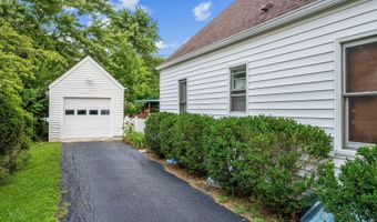 156 E Weisheimer Rd, Columbus, OH 43214