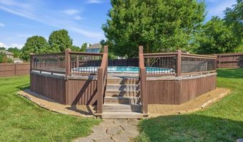 15586 Cedar Ln, Basehor, KS 66007