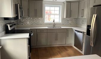 5 Church St 1, East Greenwich, RI 02818