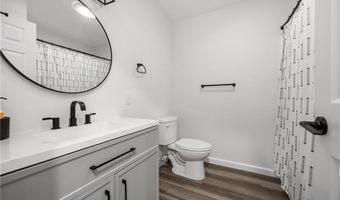185 Manville Hill Rd 109, Cumberland, RI 02864