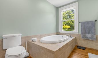 110 Dean St, Belton, SC 29627