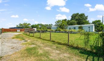 1114 Hough, Adkins, TX 78101