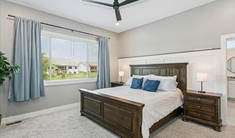 2407 N Lakeside Cir, Andover, KS 67002