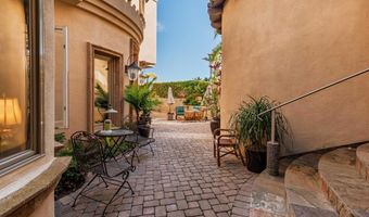 7104 Aviara Dr, Carlsbad, CA 92011