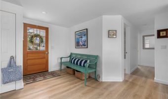 13 Starboard Ave, Jamestown, RI 02835