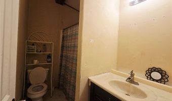 13 Preston Ln, Alum Creek, WV 25003