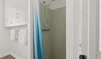 755 Kaipii St, Kailua, HI 96734