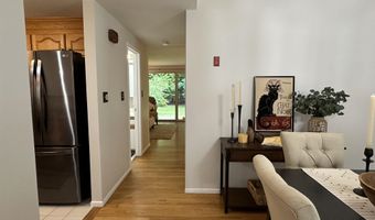 11 Pimlico Ct, Bedford, NH 03110