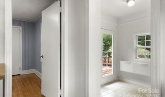 4132 Greenhaven Ln, Charlotte, NC 28205