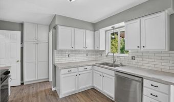 8280 W Rolston Rd, Argentine, MI 48451