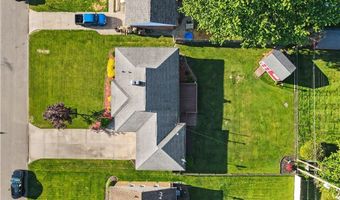 1540 Lilly Ln, Alliance, OH 44601