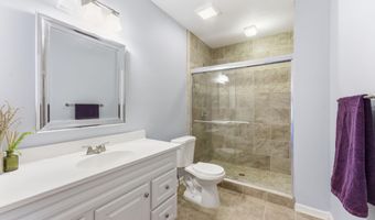 41992 HOLDER HILL Ct, Aldie, VA 20105