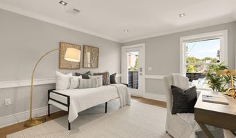 1735 1ST St NW 2, Washington, DC 20001