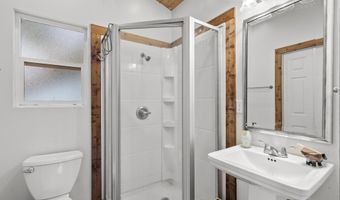 29303 S Lakeshore Dr, Agoura Hills, CA 91301