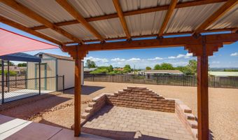 692 W Pony Express Ln, Benson, AZ 85602