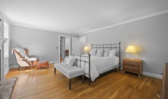 11 Nathan Lord Rd, Amherst, NH 03031