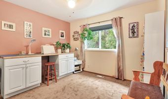 7680 Delridge Cir, Anchorage, AK 99507