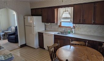 2008 2nd Ave SE, Austin, MN 55912