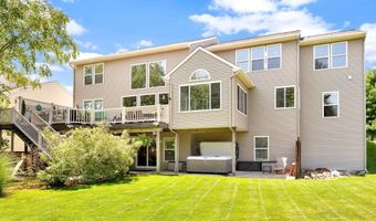 974 Dogwood Meadows Dr SE, Ada, MI 49301