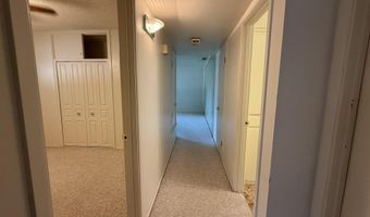 1802 W Clayton Ave, Artesia, NM 88210