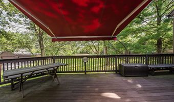 22 Haverhill Ct, Ann Arbor, MI 48105