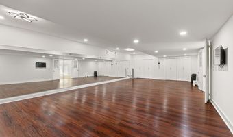 40373 WINDYHILL FARMS Dr, Aldie, VA 20105