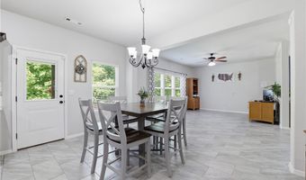 6407 SW Chestnut Hill Rd, Bentonville, AR 72713