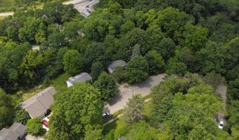 285 Brookside Dr, Ann Arbor, MI 48105