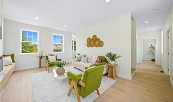 27 Soar Way, Newport, RI 02840