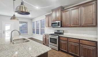 901 Glendale Dr, Anna, TX 75409