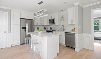 0 Greenwich Blvd 306, East Greenwich, RI 02818