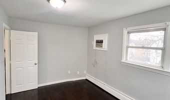 82 W 27TH St, Bayonne, NJ 07002