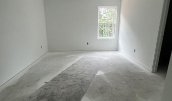 1613 Rambling Brook Dr, Benton, AR 72015