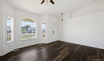 817 Settlers Dr, Caldwell, ID 83605