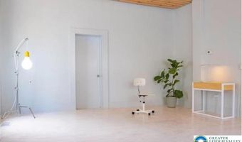 1122 W Hamilton St Bldg, Allentown, PA 18101