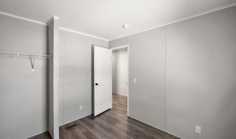 678 Ascot Cir, Almont, MI 48003