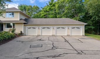 4 Bittersweet Lane 4, Bourne, MA 02532