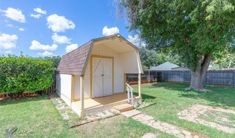 5274 Meadowick Ln, Abilene, TX 79606
