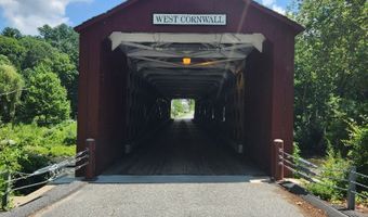 35 College St, Cornwall, CT 06759