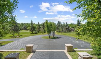 5636 Meadow Ln, Ann Arbor, MI 48105